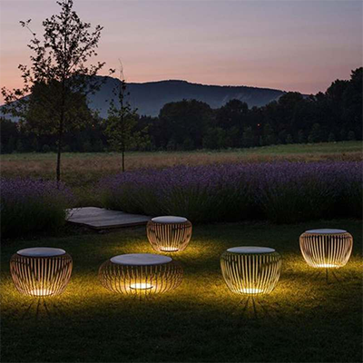 outdoor lawn light.png